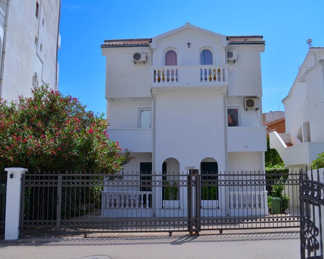 Amarillo Apartments Budva Eksteriør bilde