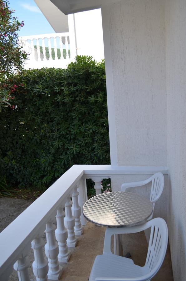 Amarillo Apartments Budva Eksteriør bilde