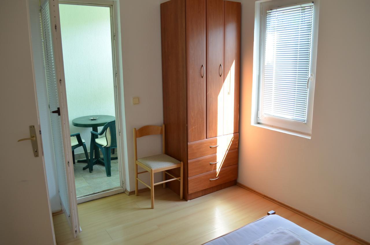 Amarillo Apartments Budva Eksteriør bilde