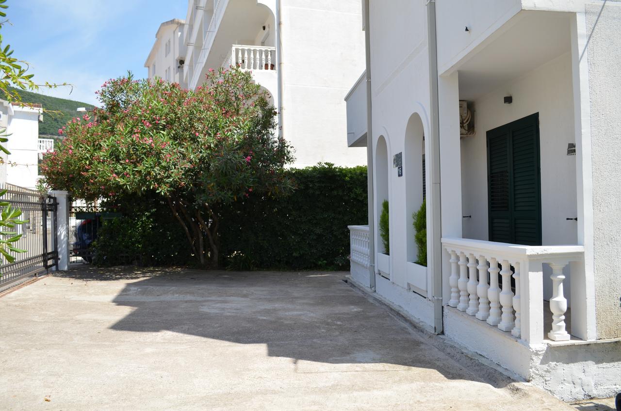 Amarillo Apartments Budva Eksteriør bilde