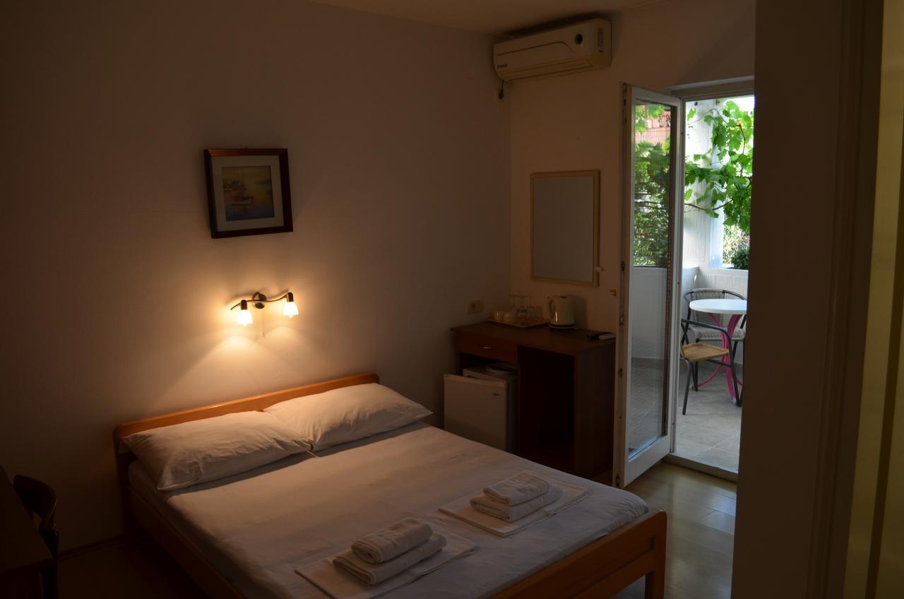 Amarillo Apartments Budva Eksteriør bilde