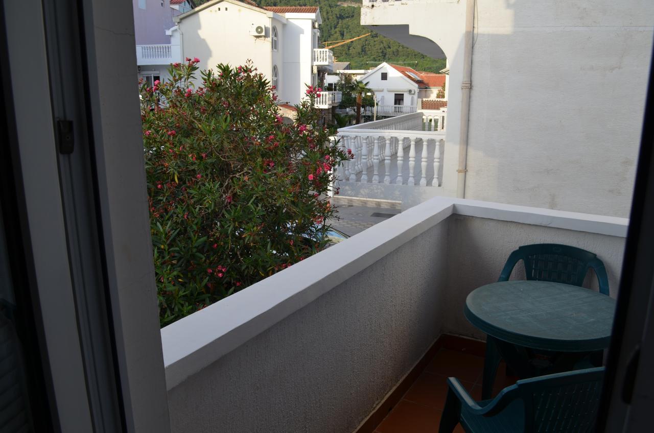 Amarillo Apartments Budva Eksteriør bilde